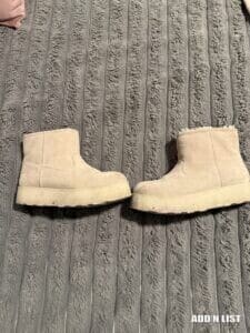 Girl boots