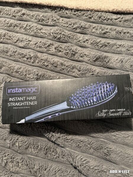 Hair straightener brush