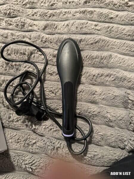 Hair straightener brush