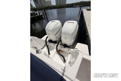 2016 Intrepid 327 Open 32’