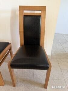 6 Chairs 100% learhers / natural wood