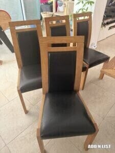 6 Chairs 100% learhers / natural wood