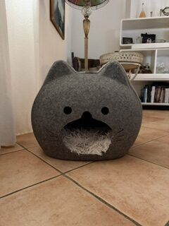Gray Cat Bed - Cat Head Design