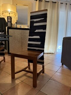Set of 6 dining chairs