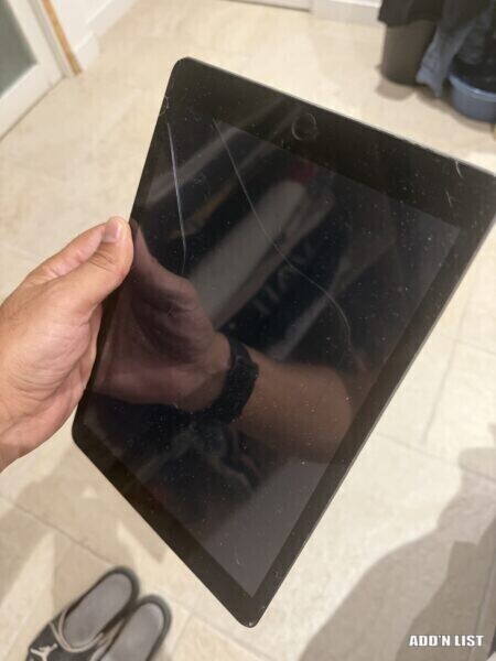 Ipad 4 Broken