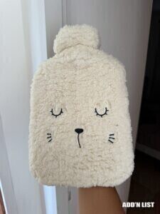 Hot water bottle