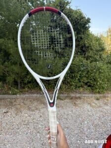 Tennis racquet