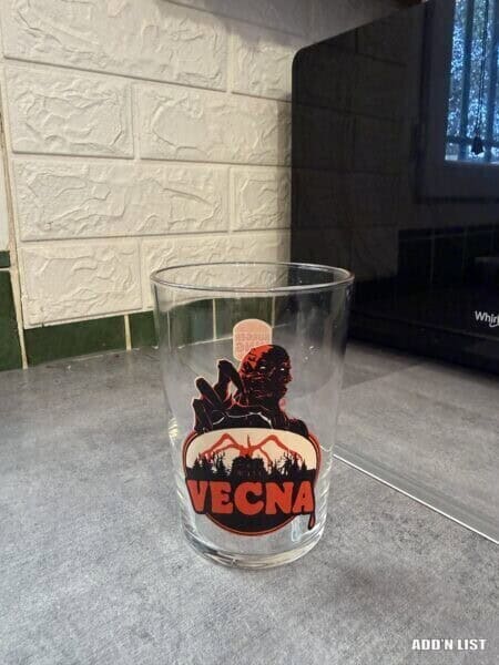 Stranger Thing Glass