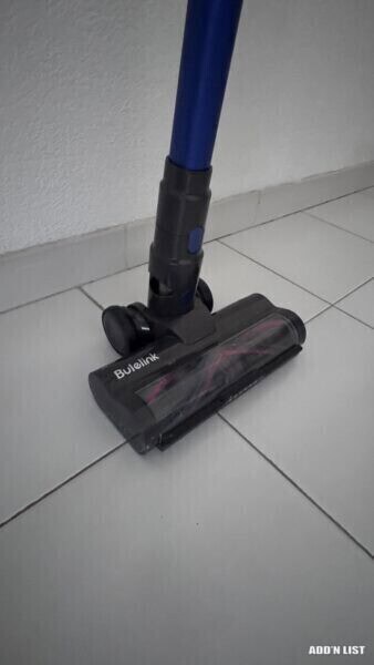 Cordless Stick Vacuum Cleaner – Blue & Gold –