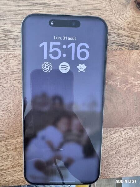 iPhone 16 Pro Max – Natural Titanium – Excellent Condition (1/3)