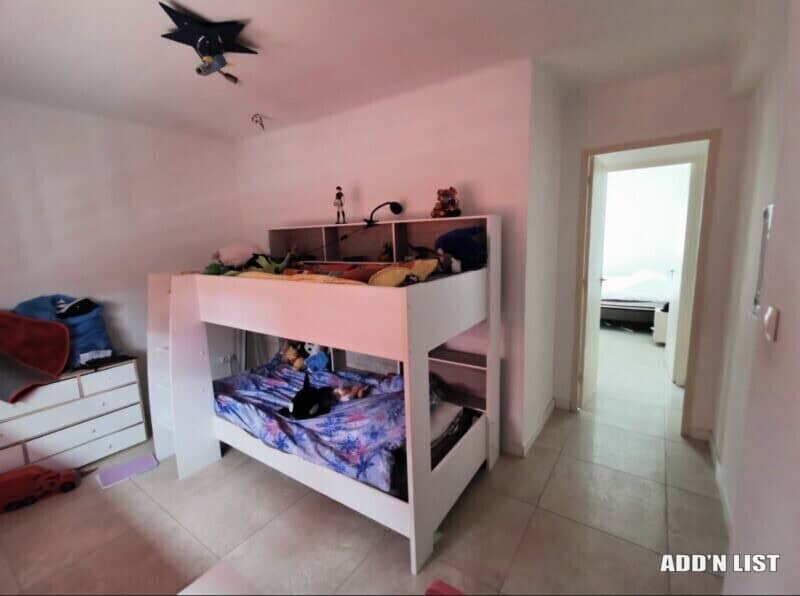 House like new (7/10)