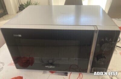 Whirlpool Cook20 Microwave – Black & Stainless Steel