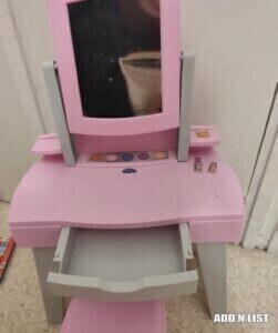 Pink Kids Vanity Table with Mirror