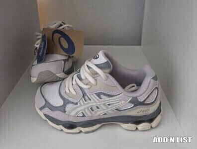 ASICS Sneakers – Size EU 33 / US 1.5