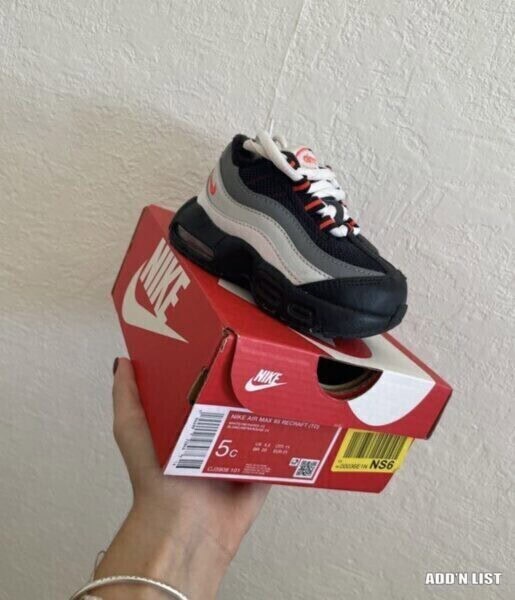 Nike Air Max Sneakers – Baby Size US 5.5C (2/3)